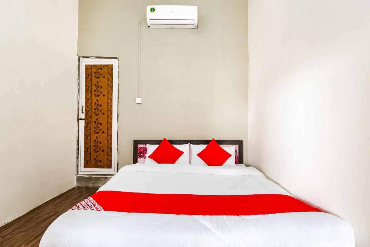 Oyo 69647 Yash Lodge Jabalpur Buitenkant foto
