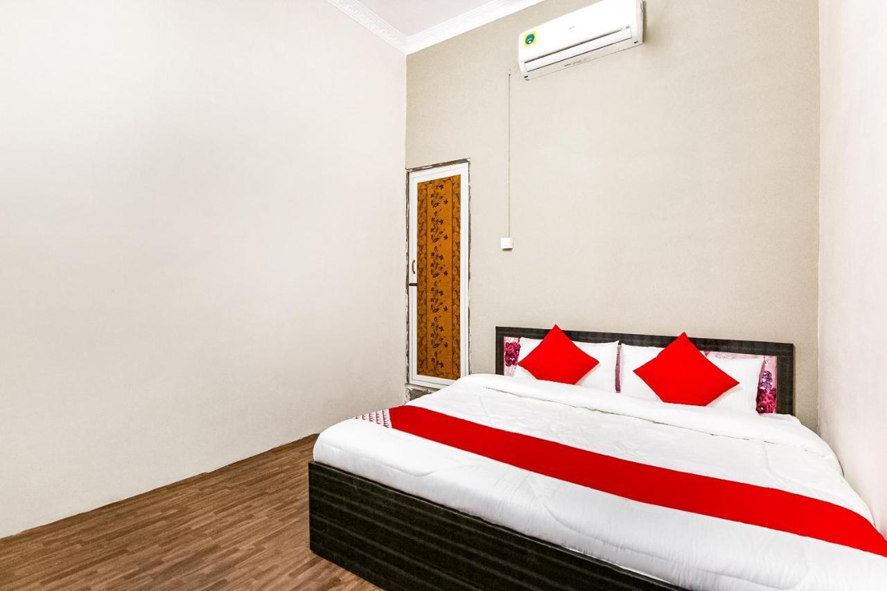 Oyo 69647 Yash Lodge Jabalpur Buitenkant foto